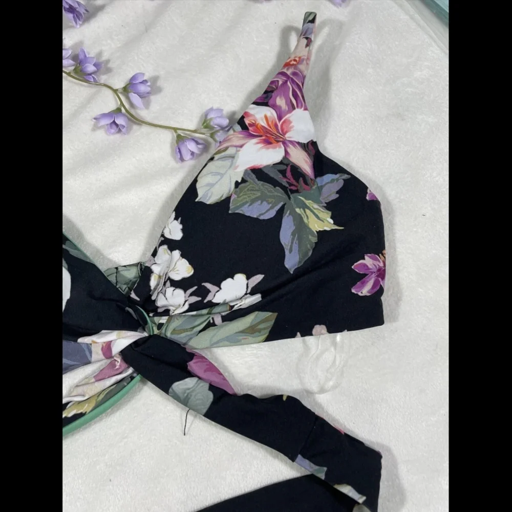 NEW Becca [ Small ]‎ Spring Fling Wrap Top + Bikini Bottoms in Black Floral